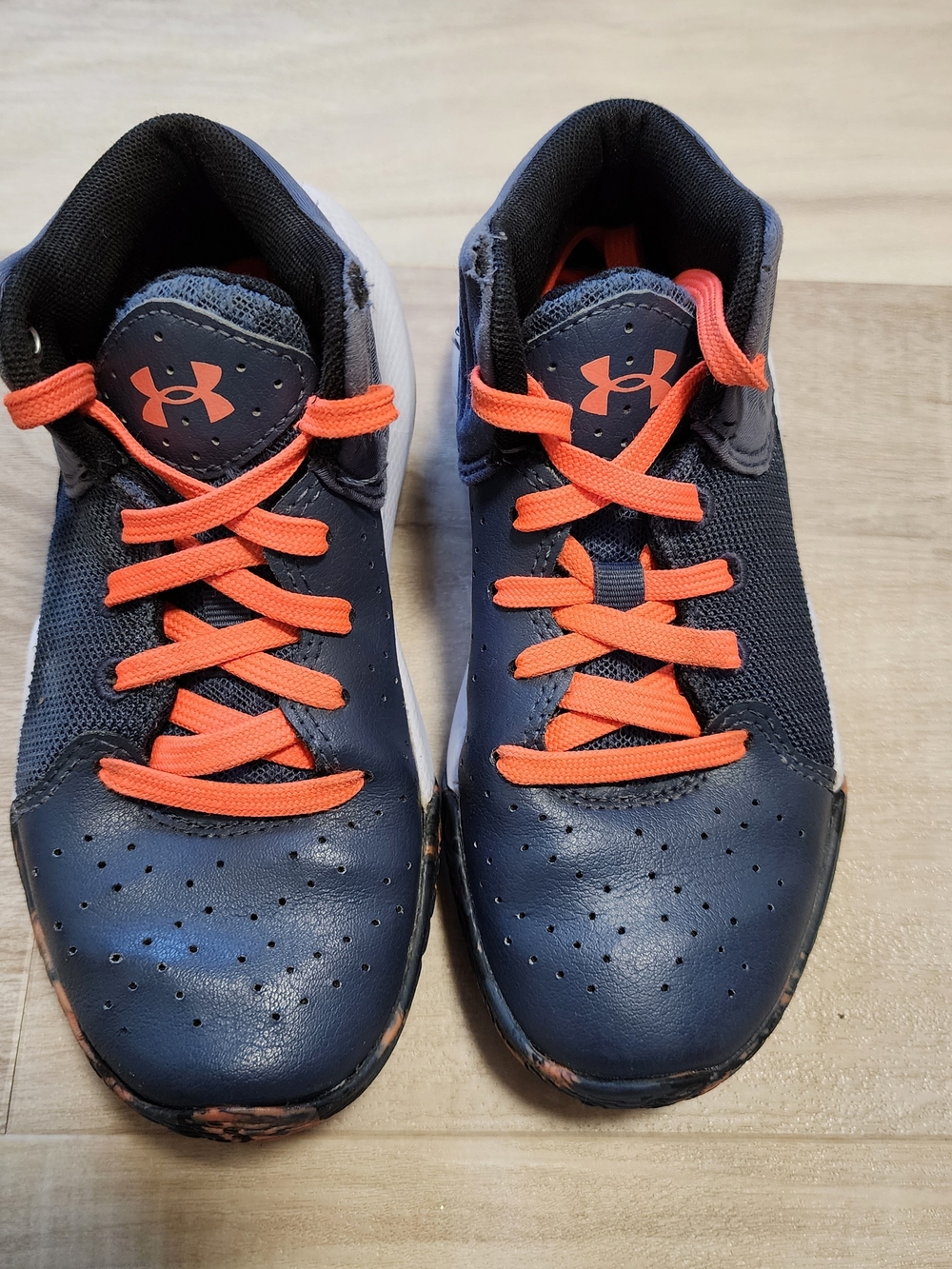 Under Armour Kids Basketball Shoes Sneakers Black Orange Size 12 Good Condition